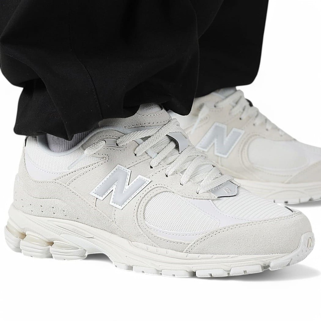 New Balance U2002RWH
