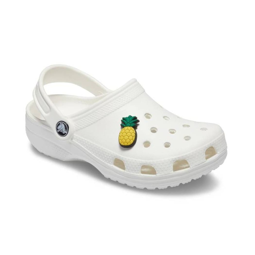 crocs Jibbitz Piña